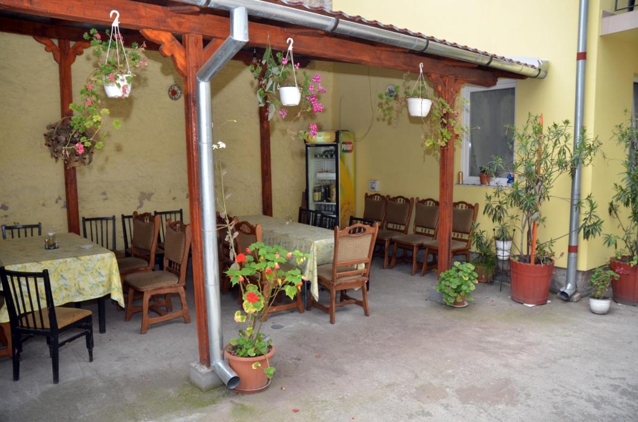 Pensiunea La Palaguta Baia Mare Ngoại thất bức ảnh